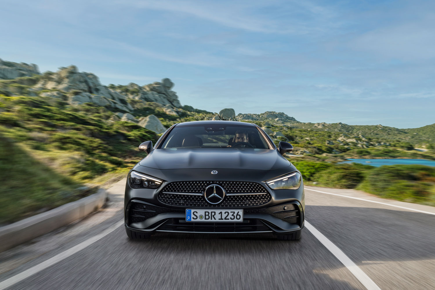 宝马承认座椅加热付费功能失误未来将推高阶智驾订阅服务(图1)