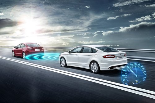 先进智能生命支持系统提高飞行员和机组人员安全性能(图1)